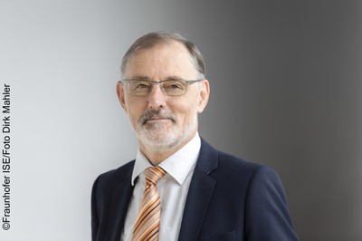 Prof. Dr. Andreas W. Bett