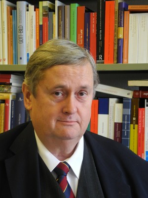 Prof. Dr. Dr. Bernhard Uhde