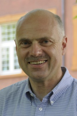 Prof. Dr. Uwe Eduard Schmidt
